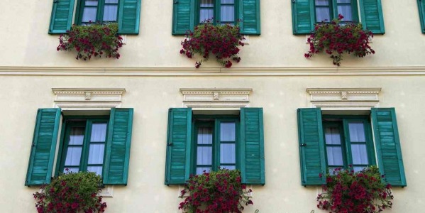 Cómo elegir las mejores persianas para tu balcón